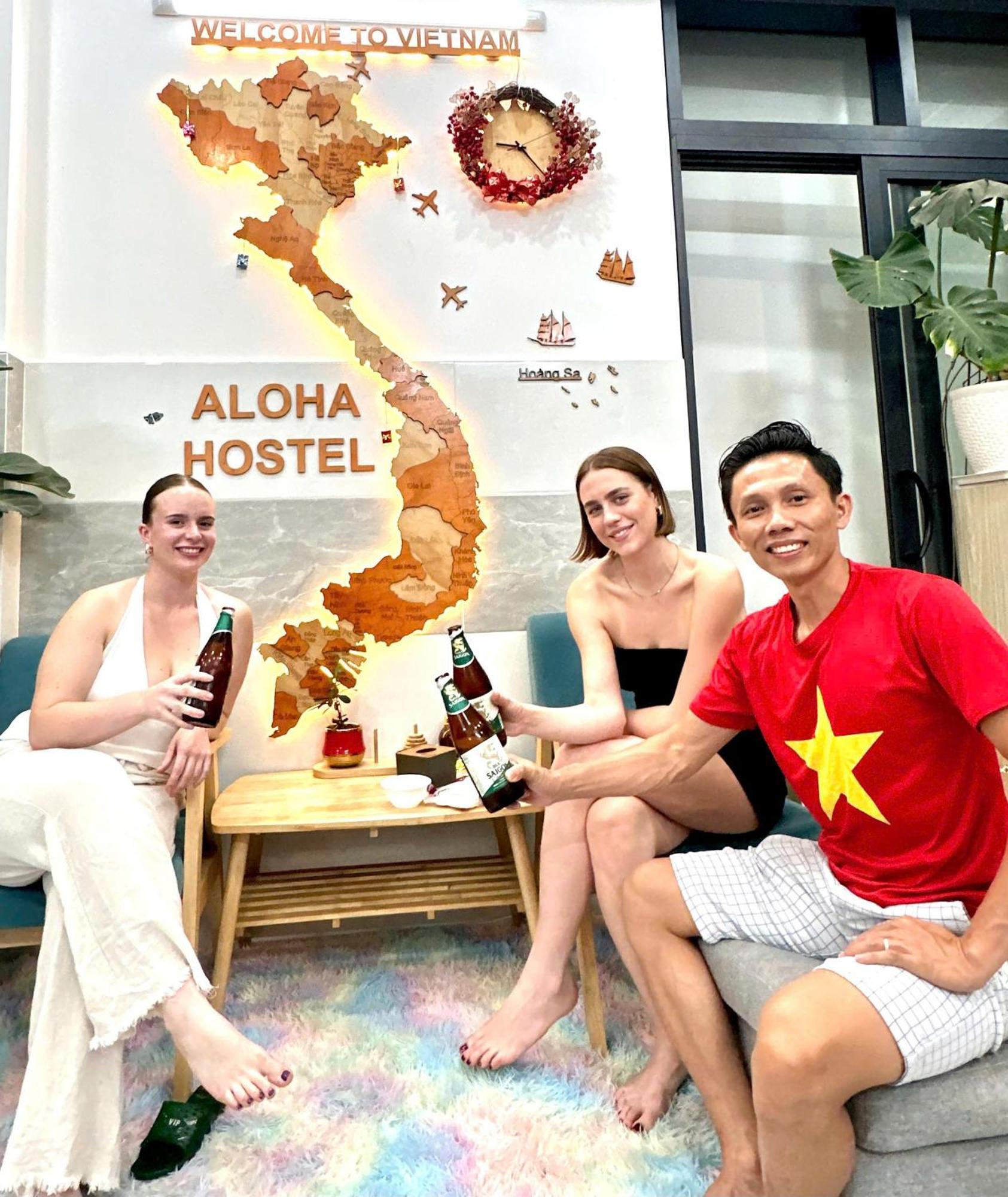 Aloha Saigon Premium Hostel By Local Travel Experts - Newly Opened, Less-Touristy Location, Spacious Rooms, Glass Shower Bathroom, Free Breakfast & Walking Tour Cidade de Ho Chi Minh Exterior foto