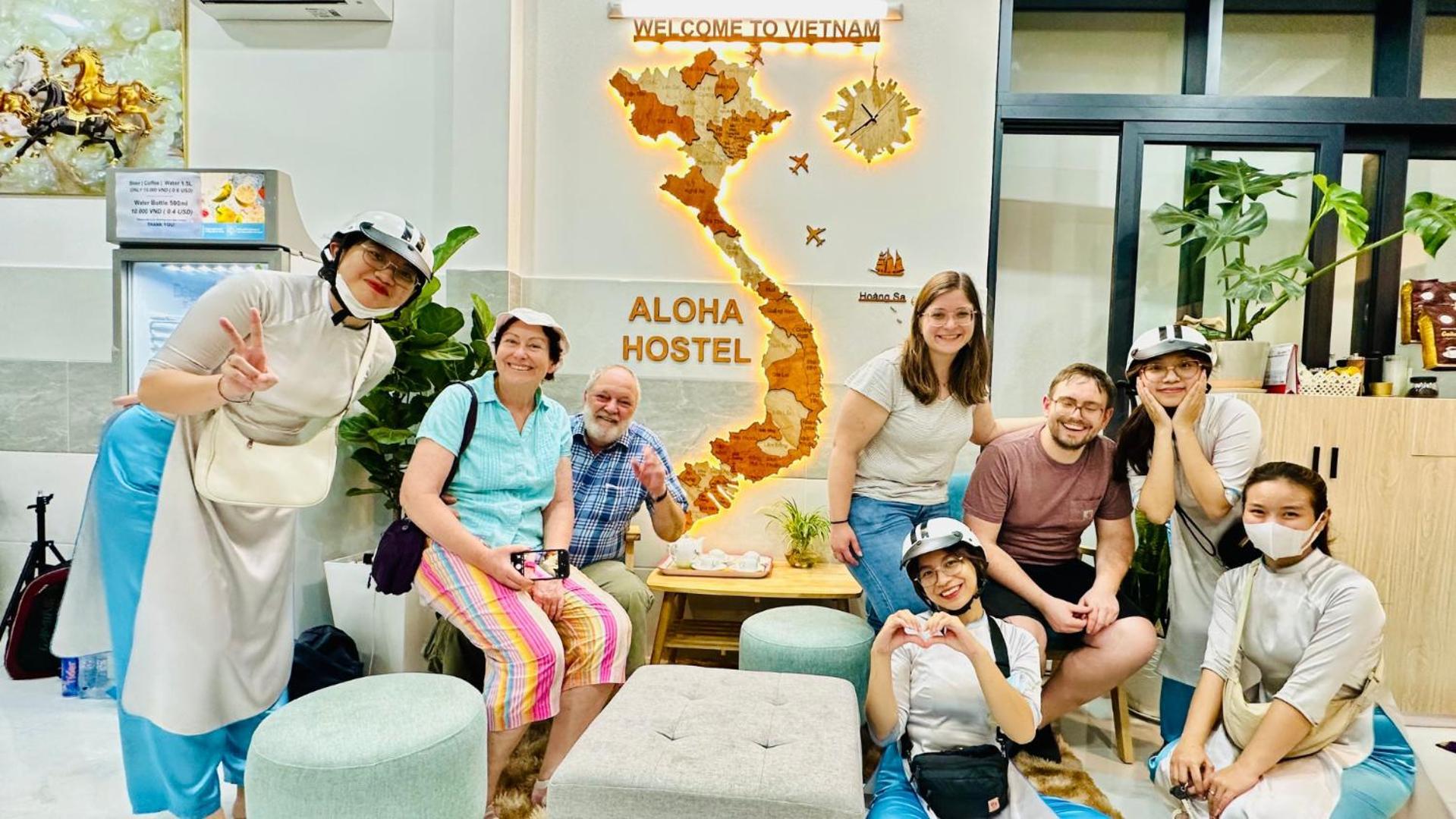Aloha Saigon Premium Hostel By Local Travel Experts - Newly Opened, Less-Touristy Location, Spacious Rooms, Glass Shower Bathroom, Free Breakfast & Walking Tour Cidade de Ho Chi Minh Exterior foto
