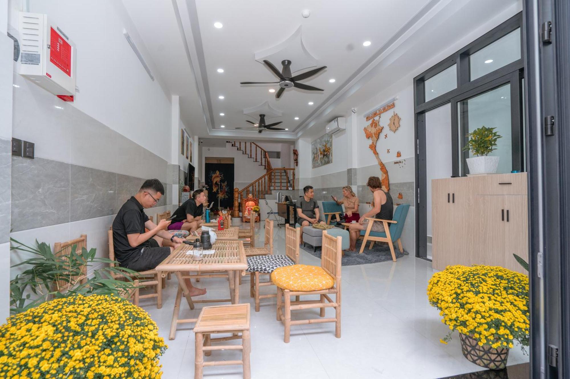 Aloha Saigon Premium Hostel By Local Travel Experts - Newly Opened, Less-Touristy Location, Spacious Rooms, Glass Shower Bathroom, Free Breakfast & Walking Tour Cidade de Ho Chi Minh Exterior foto