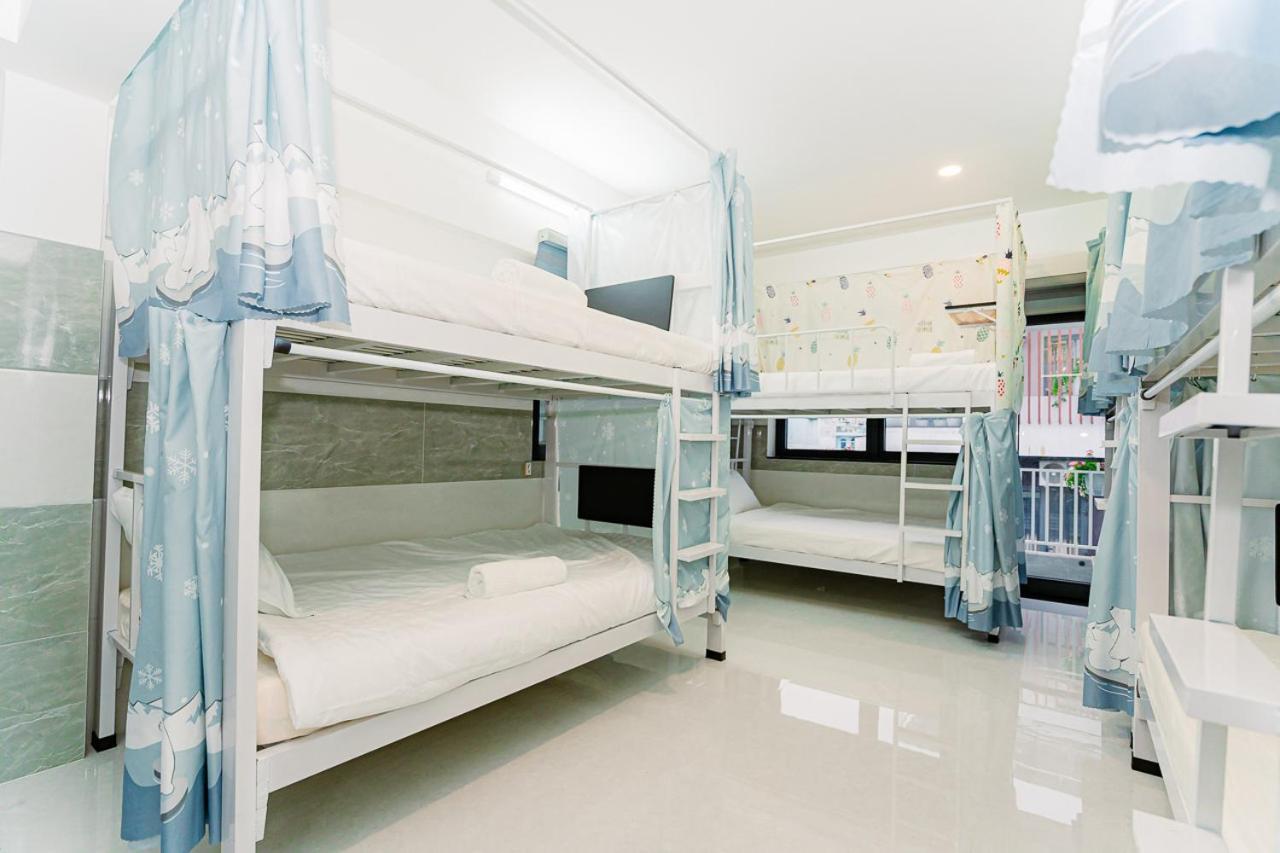 Aloha Saigon Premium Hostel By Local Travel Experts - Newly Opened, Less-Touristy Location, Spacious Rooms, Glass Shower Bathroom, Free Breakfast & Walking Tour Cidade de Ho Chi Minh Exterior foto